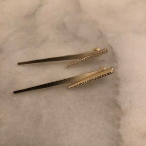 Kendra Scott gold drop earrings w/ diamond detail